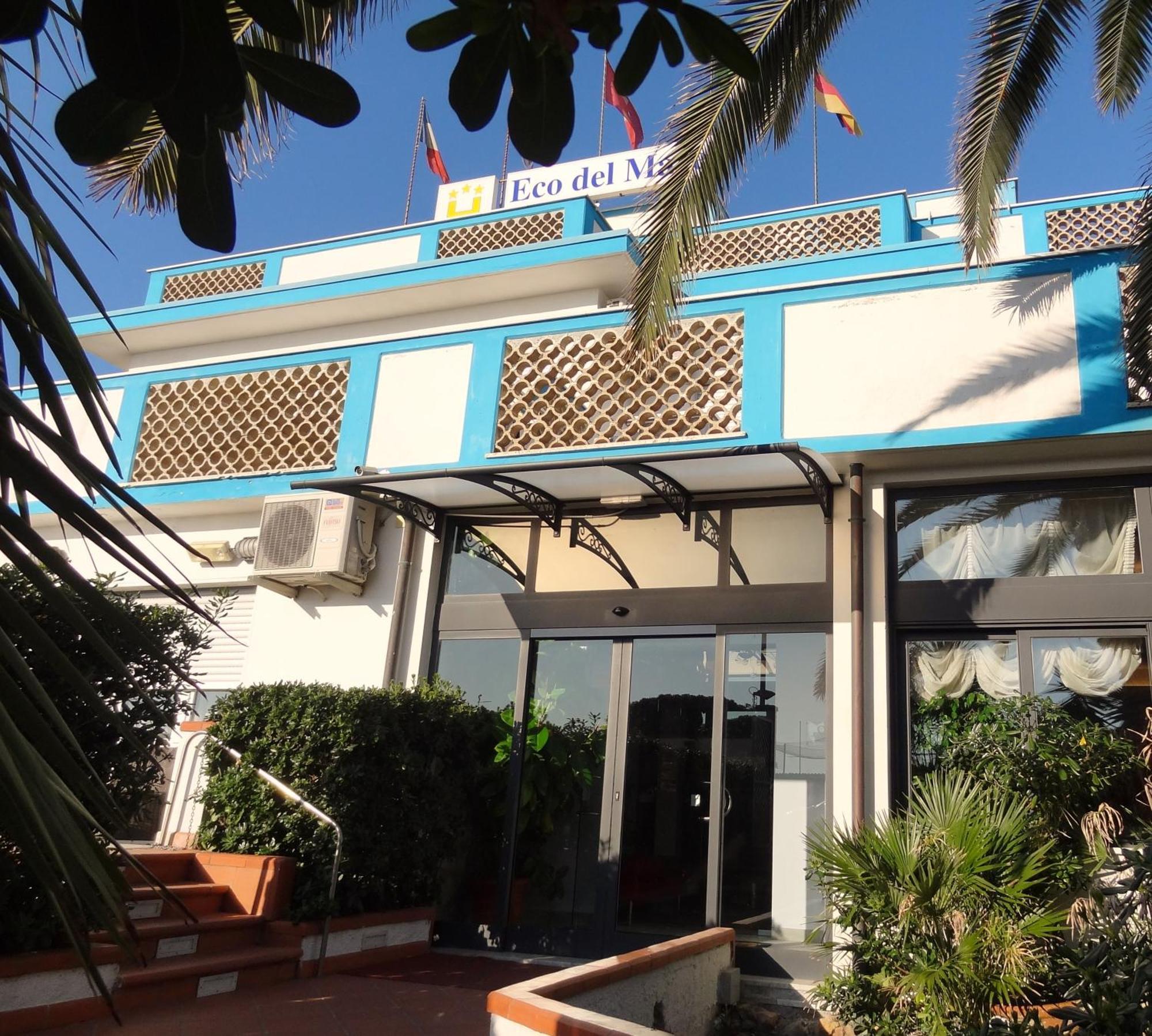 Hotel Eco Del Mare Marina di Massa Exterior foto